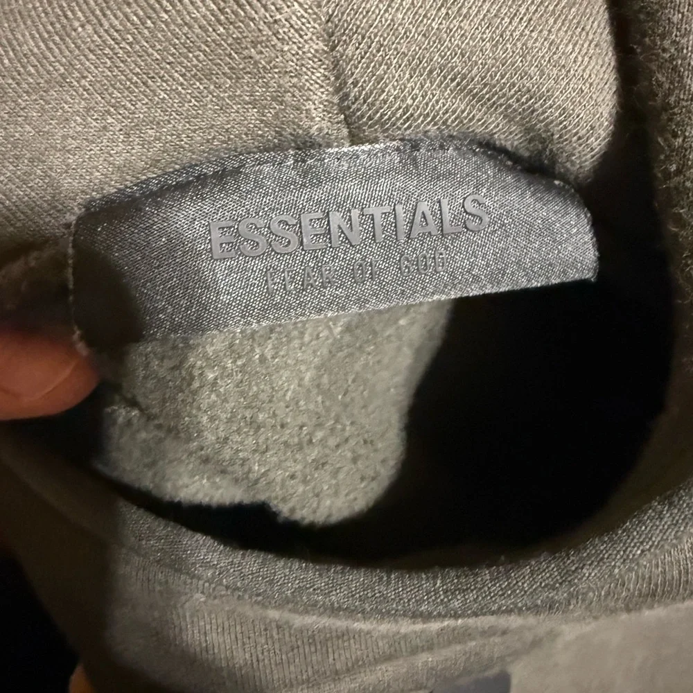 Essentials Fear of God Dark Gray Hoodie - Picture 6 of 6
